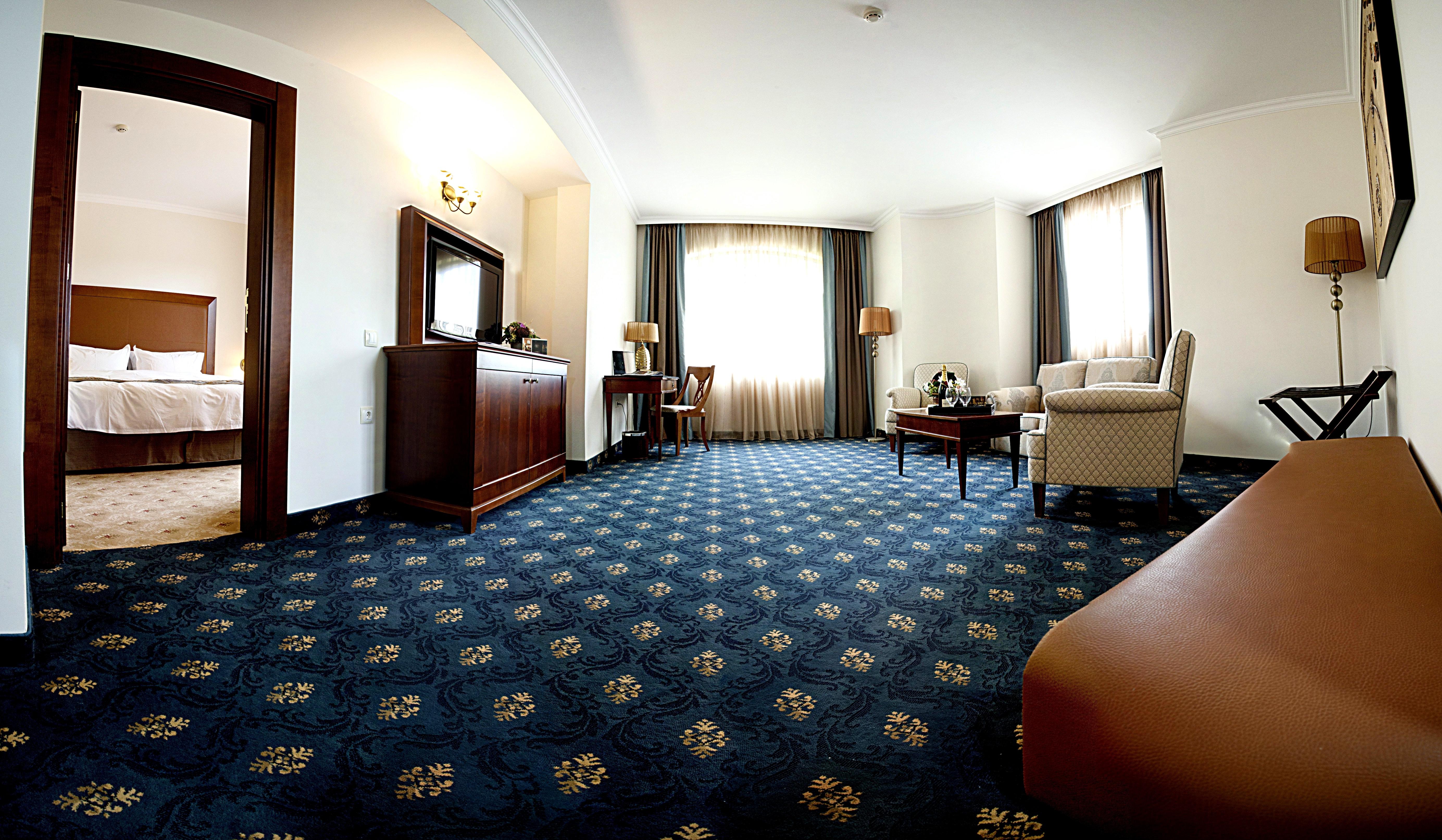 Primoretz Grand Hotel & Spa Burgas Exteriör bild A room at the hotel