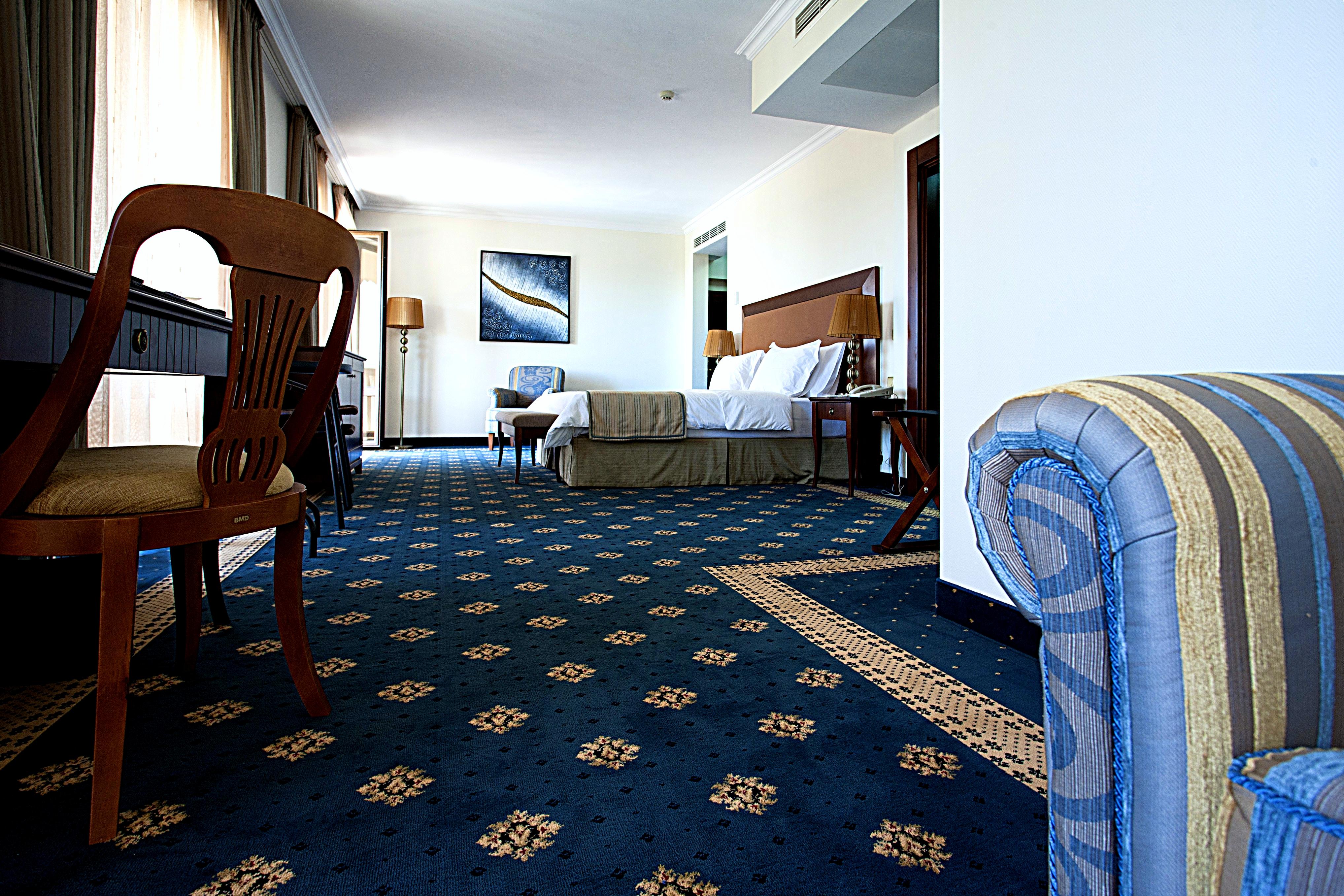 Primoretz Grand Hotel & Spa Burgas Exteriör bild A room at the hotel