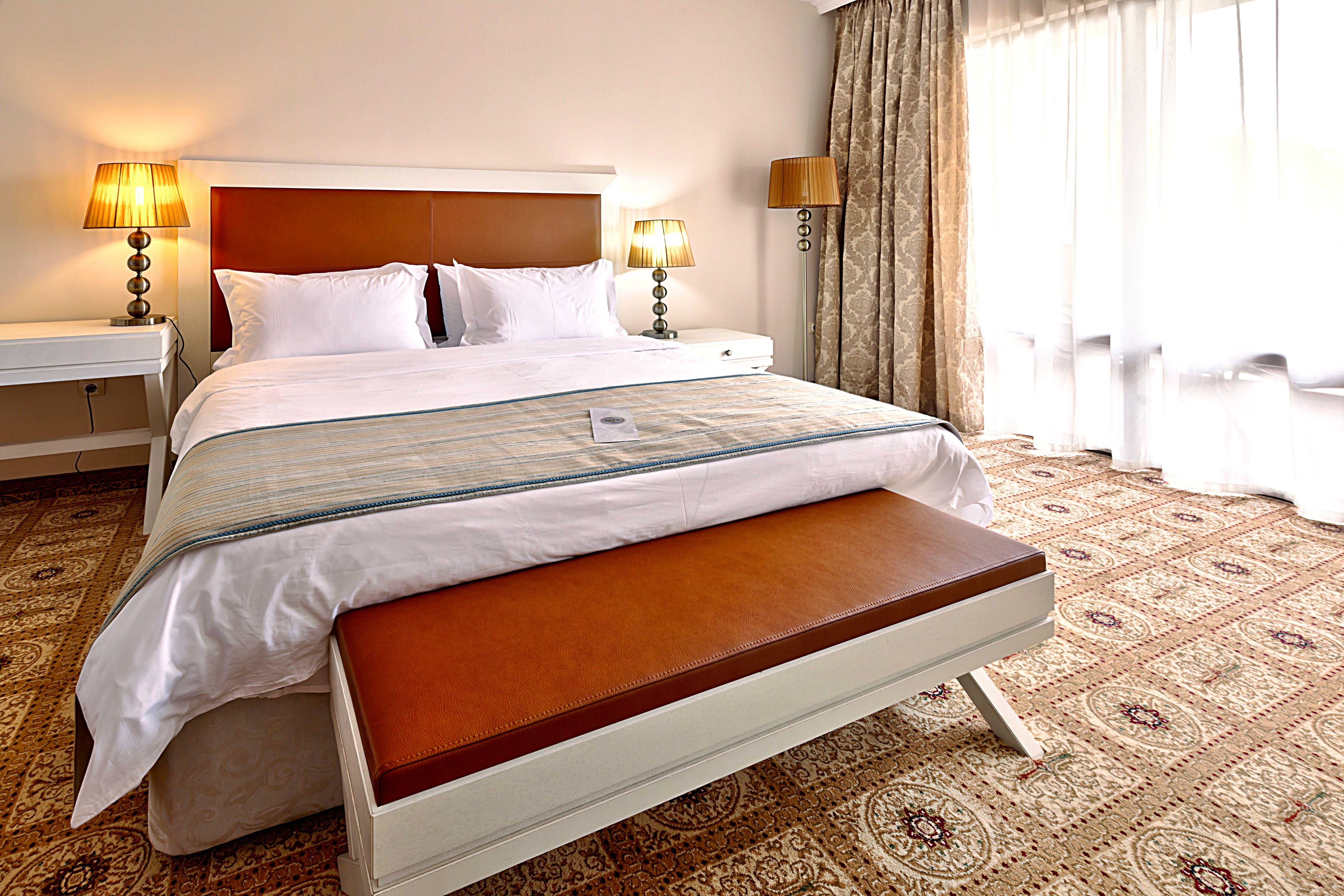 Primoretz Grand Hotel & Spa Burgas Exteriör bild A bedroom at the hotel