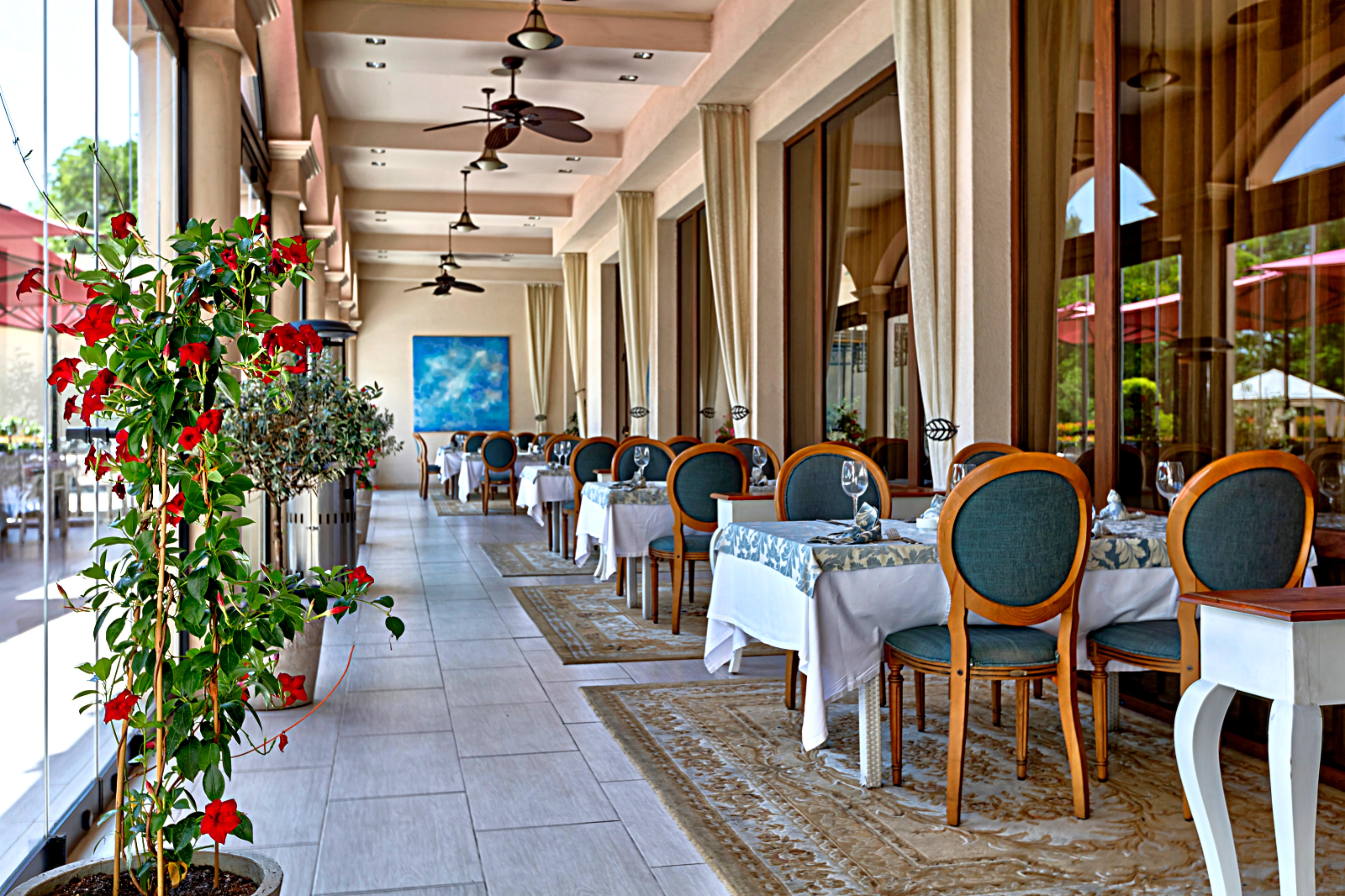 Primoretz Grand Hotel & Spa Burgas Exteriör bild Restaurant