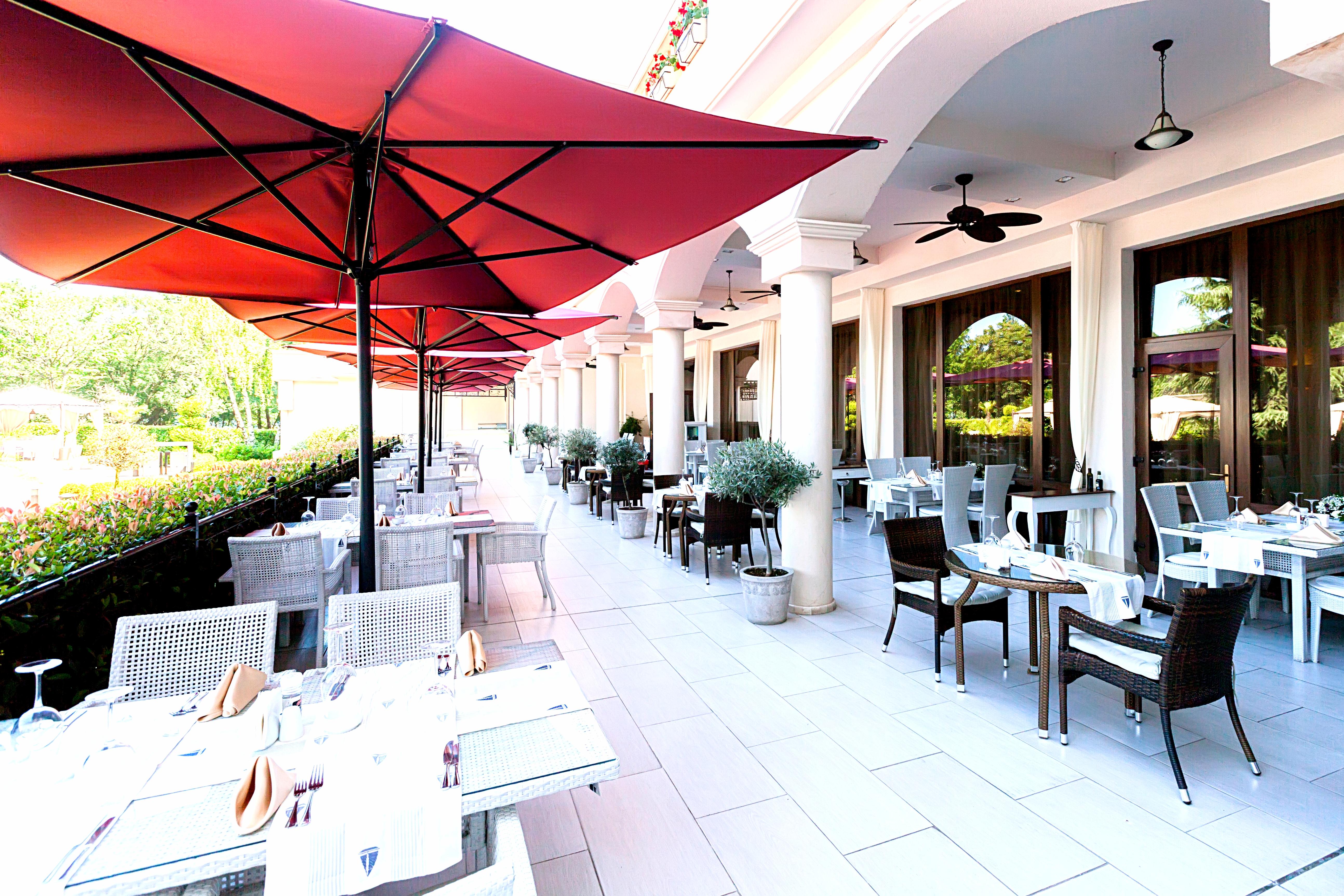 Primoretz Grand Hotel & Spa Burgas Exteriör bild The Terrace