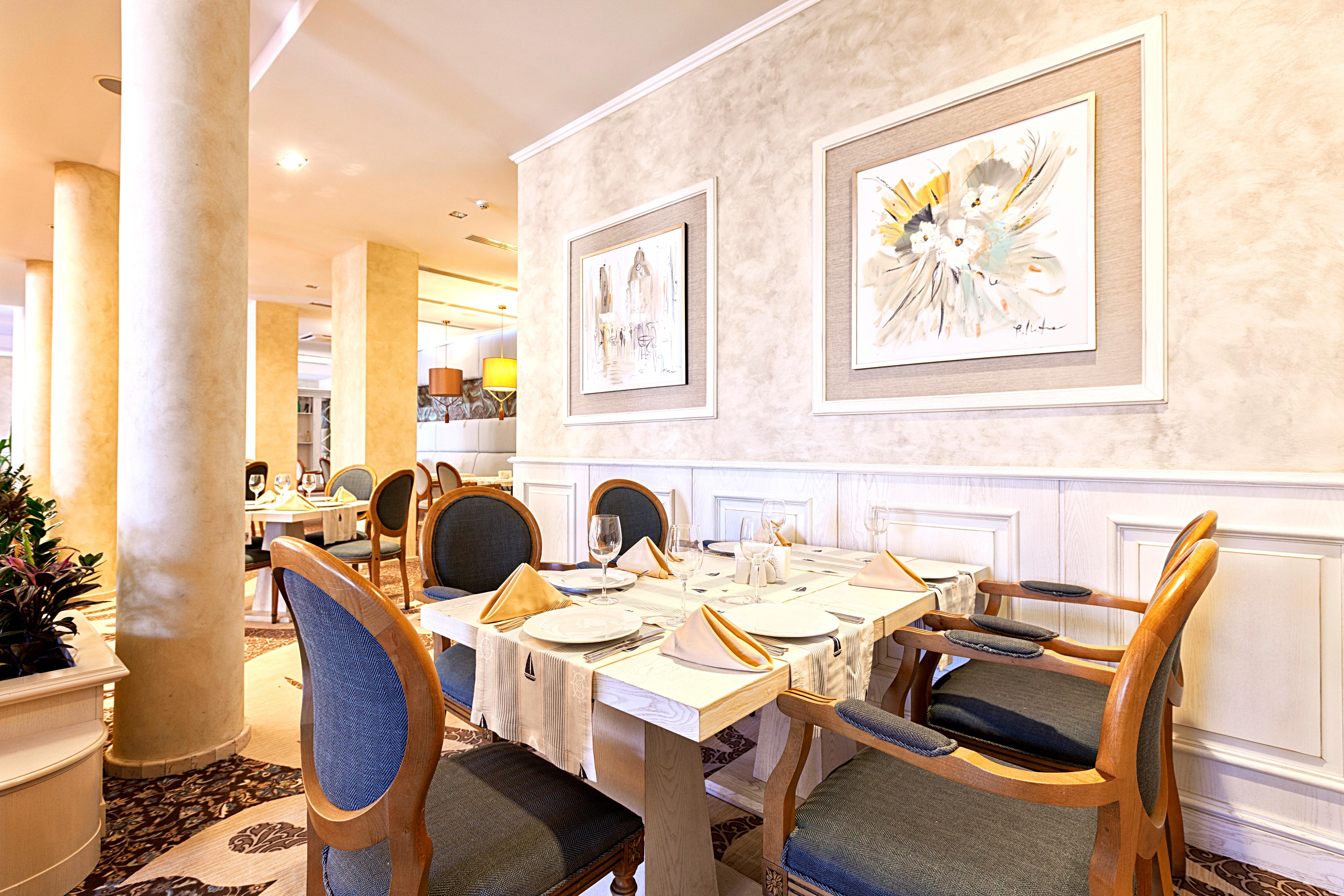 Primoretz Grand Hotel & Spa Burgas Exteriör bild Restaurant