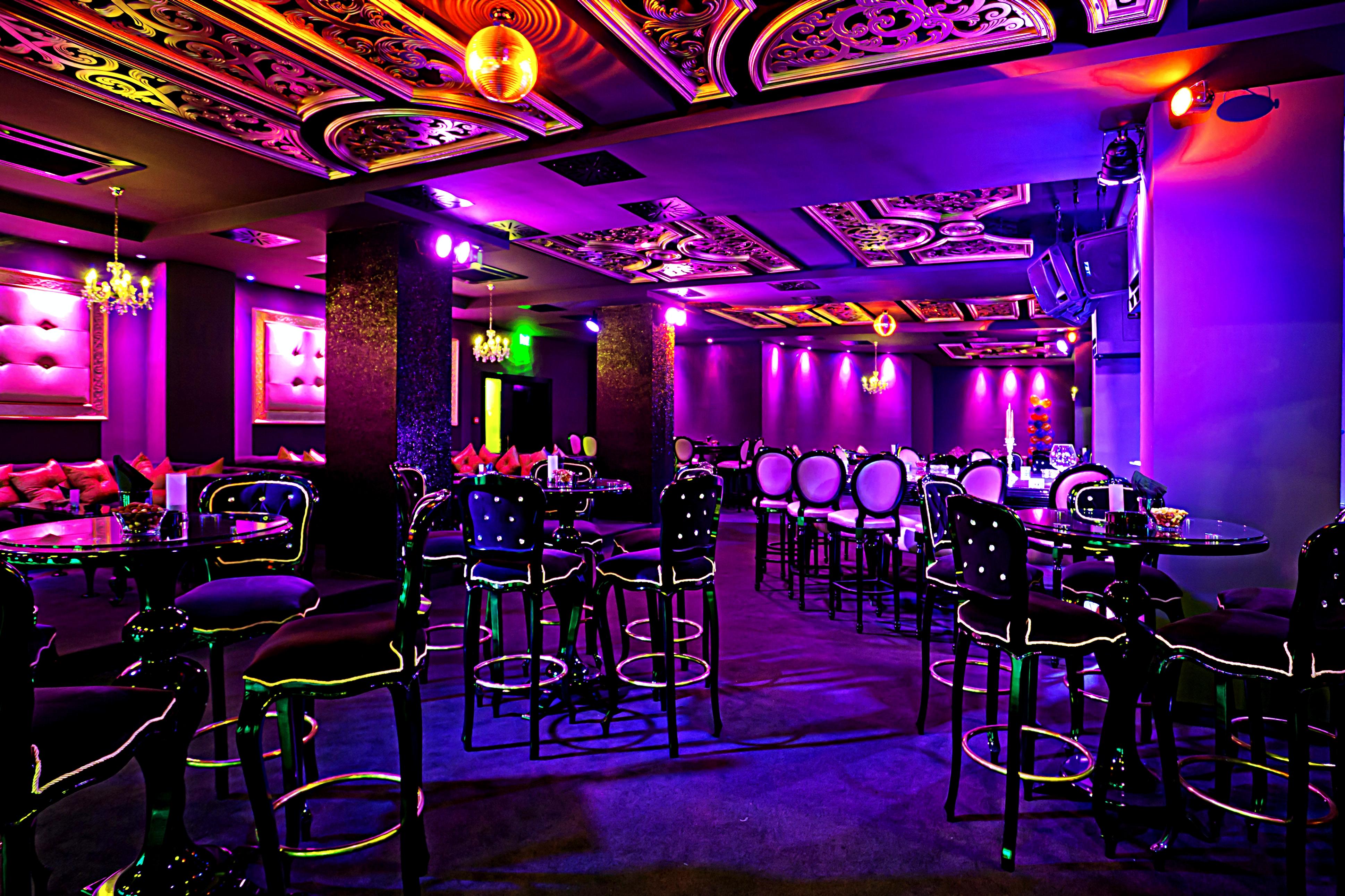 Primoretz Grand Hotel & Spa Burgas Exteriör bild The interior of the nightclub